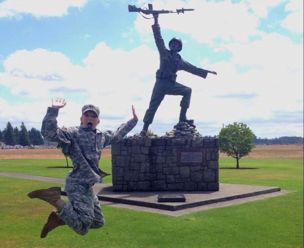 Emily Miller Pay it Forward Screen Shot